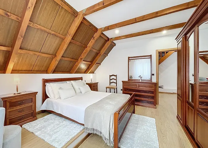 木屋 Casa Do Avo 桑塔纳